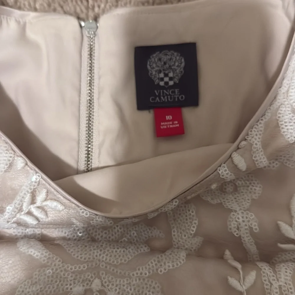 Vince Camuto Cream Ruched Sheath Mini Dress - Picture 12 of 12